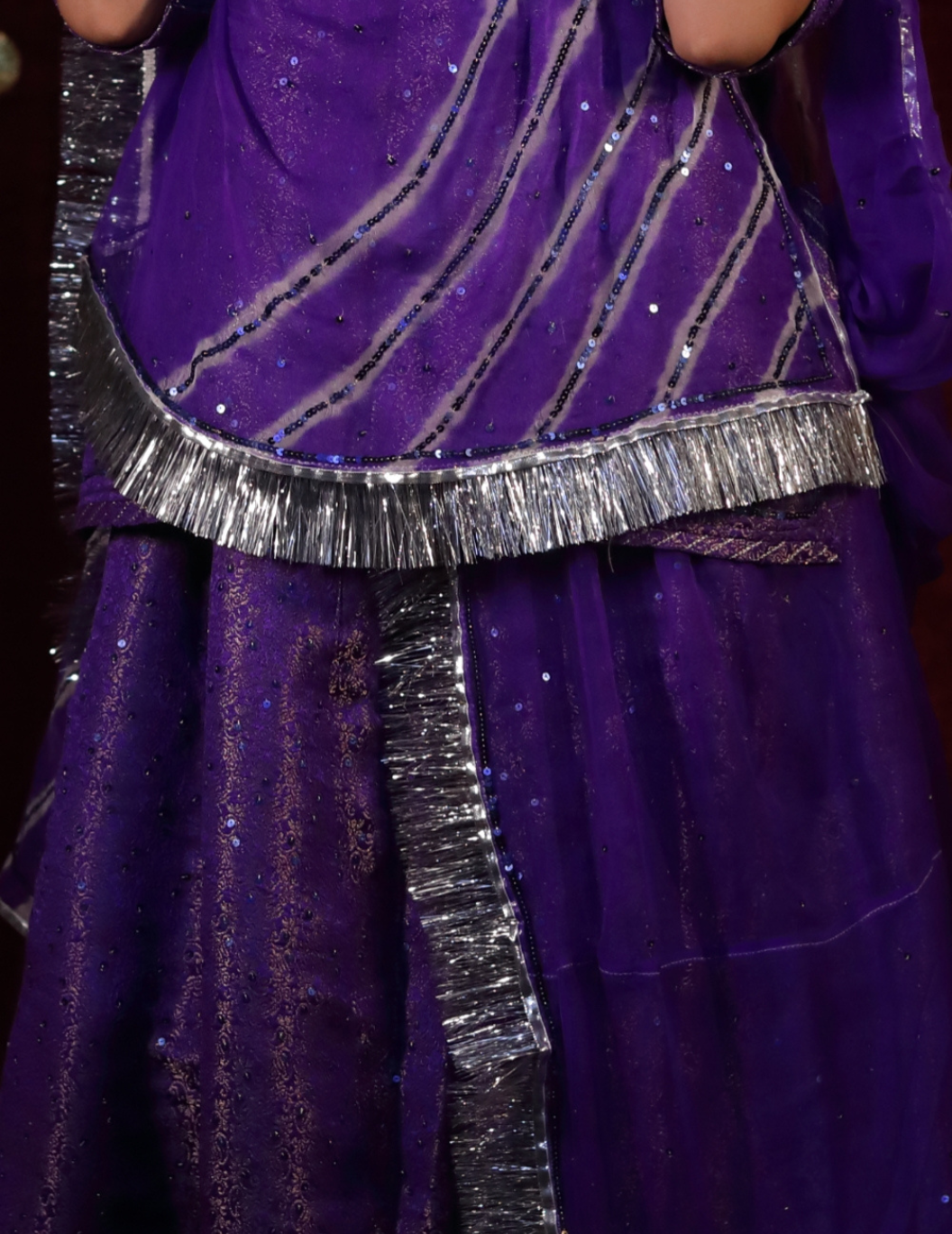 Lehr Banarasi silk in midnight purple ,handwork poshak with lehriya pure odhana.