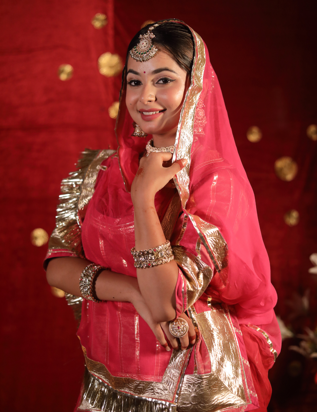 SAAJ Silk lining tissue in red and pink shade ,handwork poshak with shaded pure odhana.