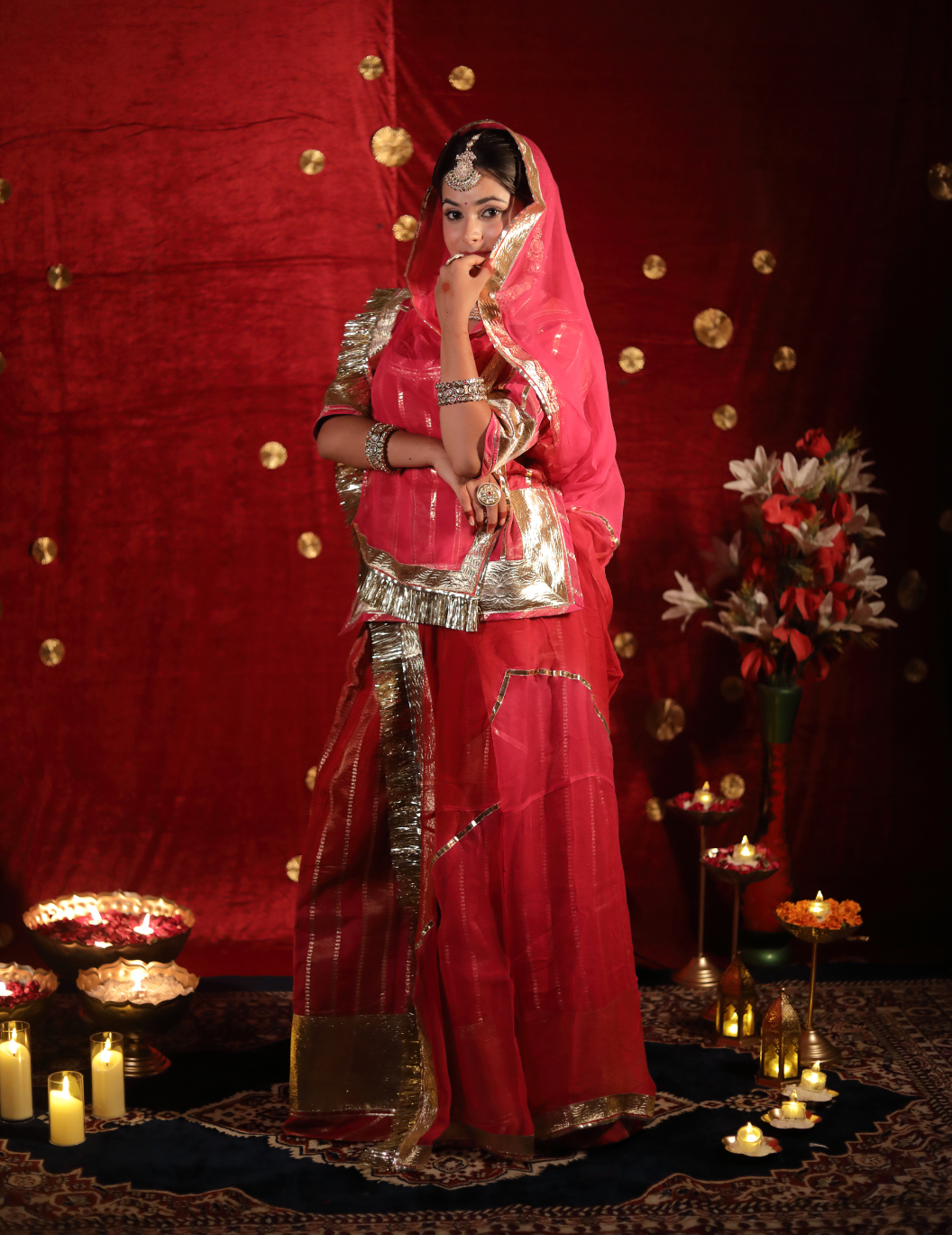 SAAJ Silk lining tissue in red and pink shade ,handwork poshak with shaded pure odhana.