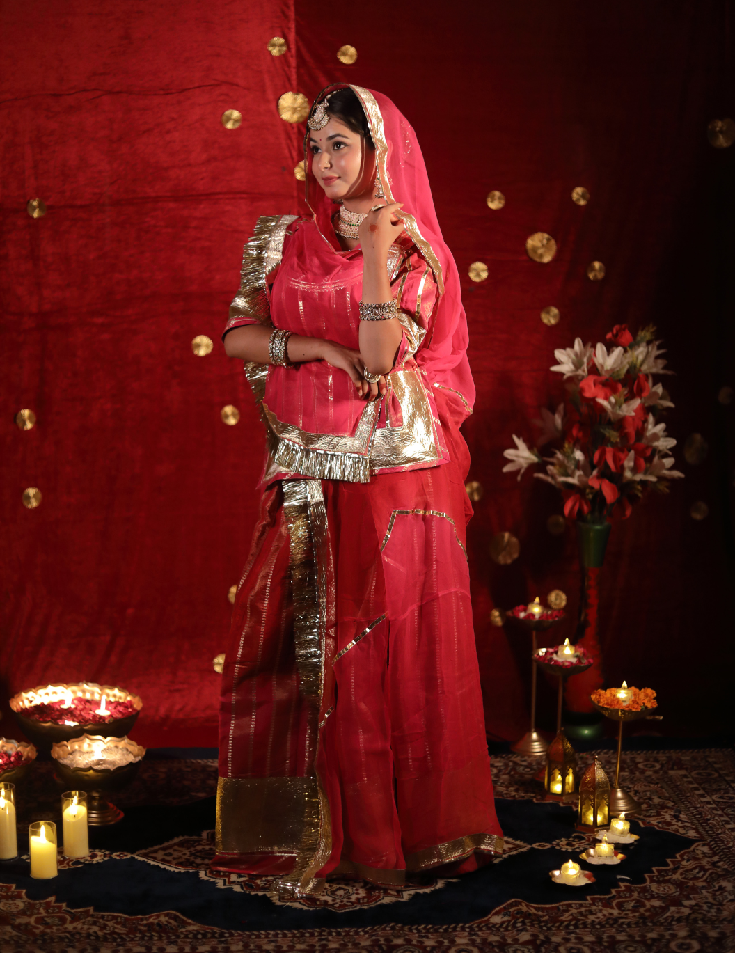 SAAJ Silk lining tissue in red and pink shade ,handwork poshak with shaded pure odhana.